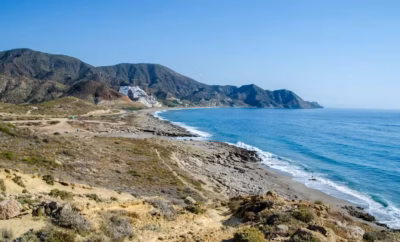 Invertir en el Levante Almeriense: Por Qué es el Momento Ideal para Comprar en la Costa